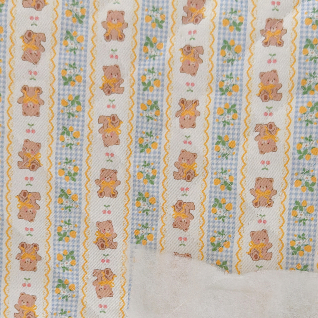 【即納 】teddy fruit picnic quilting / フラワー / チェック/ フルーツ柄 / くま / テディベア / キルティング / 韓国生地［QU049］