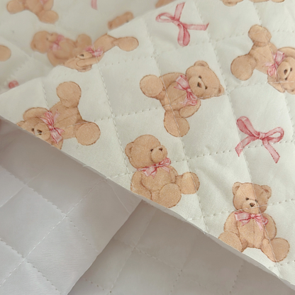 【即納】ribbon teddy quilting / くま / テディベア / リボン / キルティング / コットン［QU028］