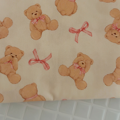 【即納】ribbon teddy quilting / くま / テディベア / リボン / キルティング / コットン［QU028］