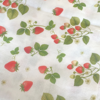 【即納】strawberry in the forest garze / いちご / ガーゼ / コットン［CO036］