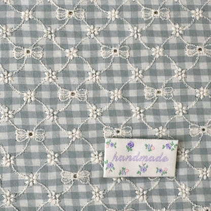 【即納】ribbon flower check  / 刺繍 / コットン / チェック / リボン / フラワー［EM003］