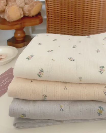 【即納】petite flower eyelet / アイレットニット / フラワー［KN003］